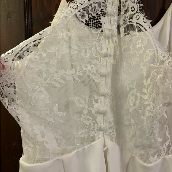 White formal dress/wedding dress - Picture 4 of 5